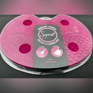 Sigma Spa Express Brush Cleaning Mat